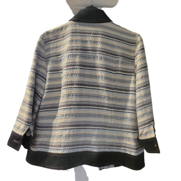 Doncaster women's size 8 sport 100% silk striped with denim trimmed jacket - Picture 3 of 16